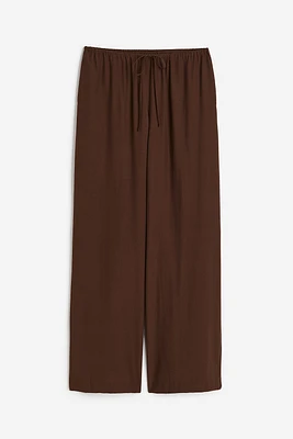 Wide-leg Pants