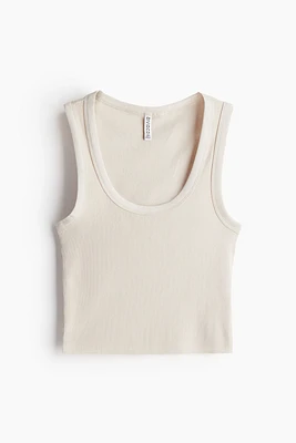 Short Tank Top