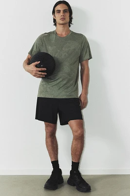 T-shirt de sport coupe classique DryMove™