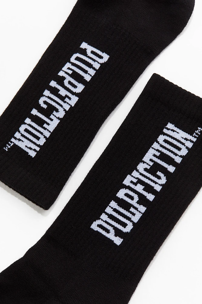 Motif-detail Socks
