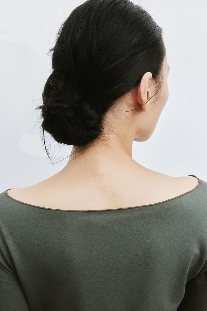 Boat-neck Top