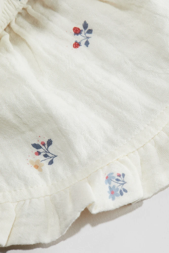 Ear-detail Muslin Cap
