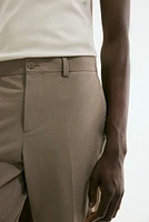 Pantalon habillé près du corps