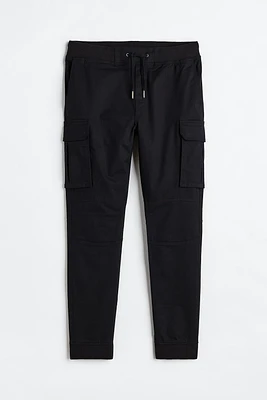 Skinny Fit Cargo Joggers