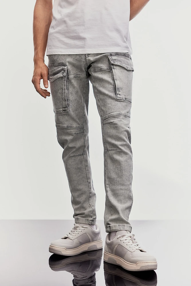 Slim Cargo Jeans