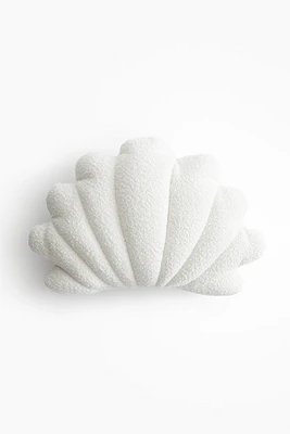 Bouclé Cushion