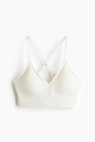 Seamless Medium-Support Sports Bra with DryMove™