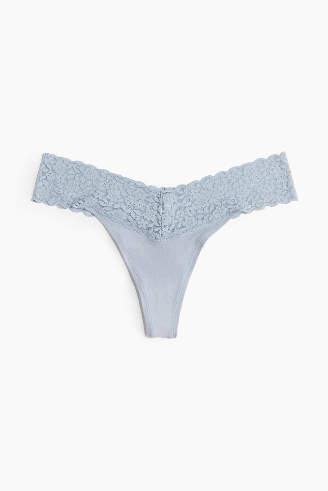 Lot de 10 culottes Thong en dentelle