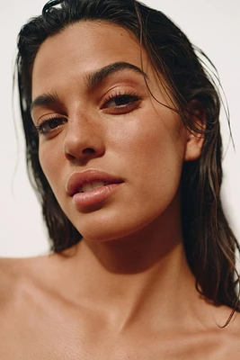 Sun-Kissed Skin Liquid Bronzer