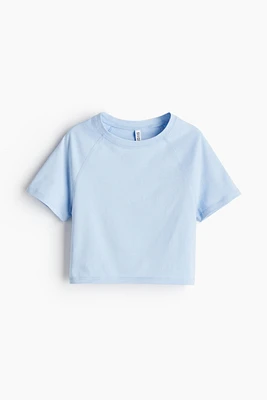 Short T-shirt