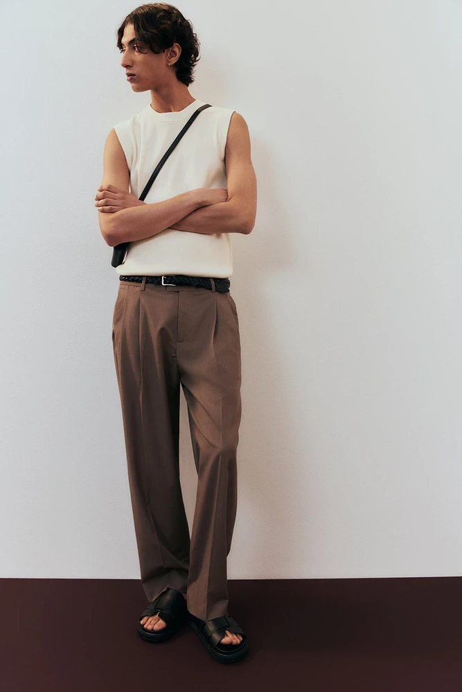 Regular-Fit Ribbed Sweater Vest