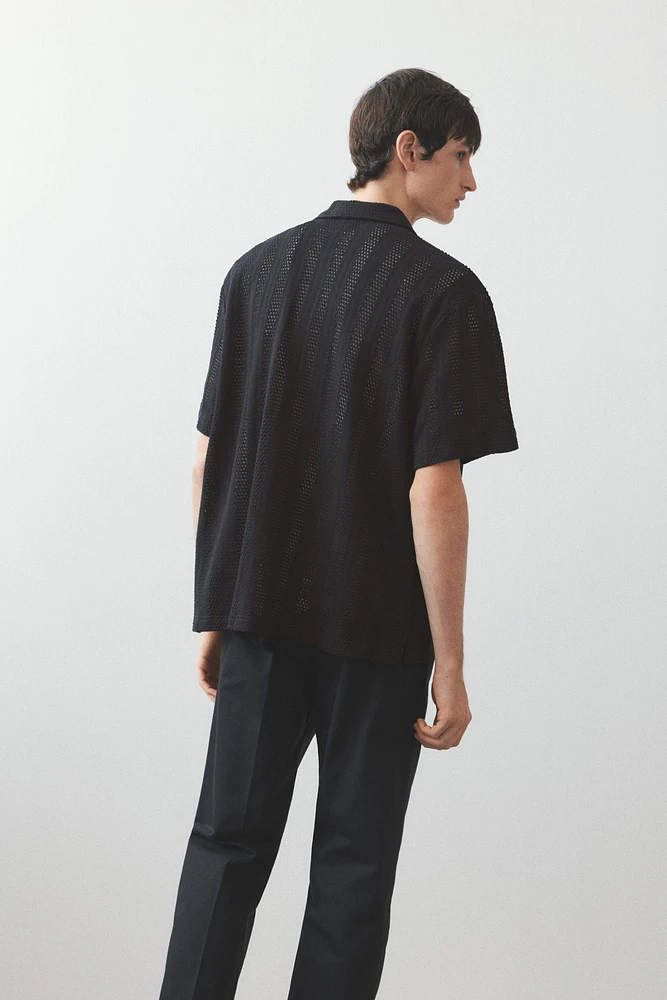 Chemise gaufrée ample à col cubain
