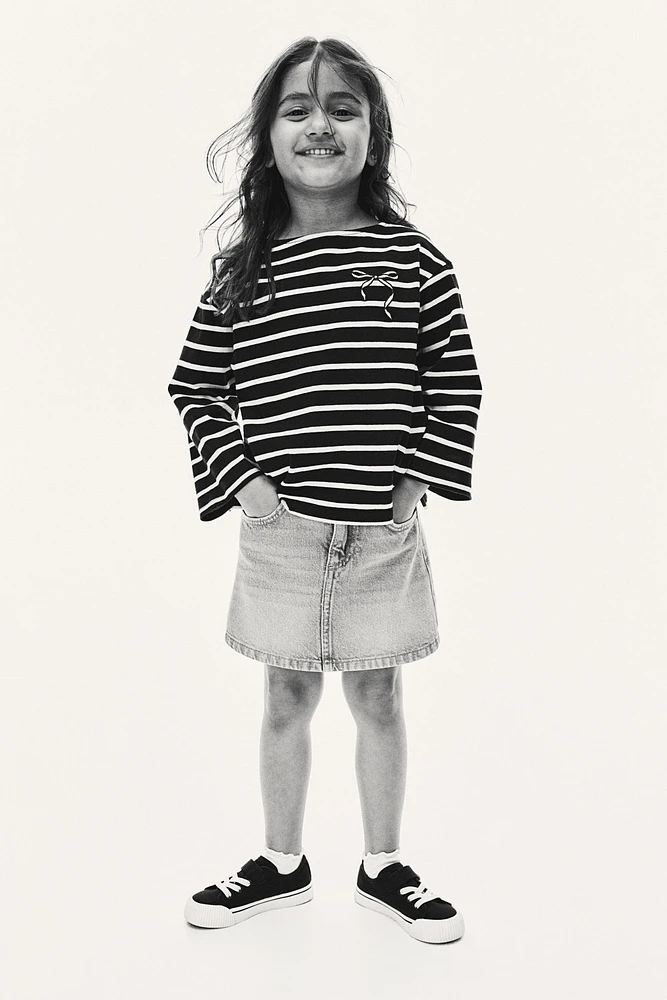Cotton Top with Embroidered Detail