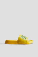 Printed Pool Shoes