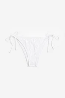 Culotte de bikini Tanga à nouer