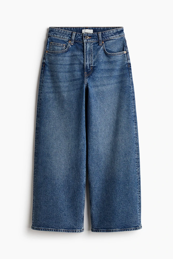 Wide-cut Jeans