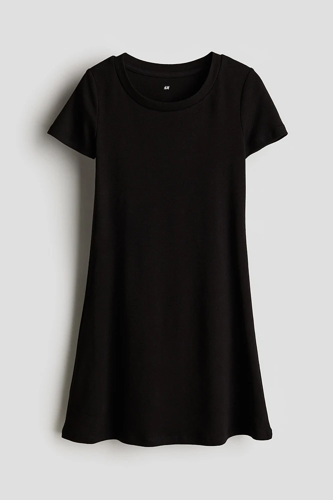 Robe en jersey à manches courtes