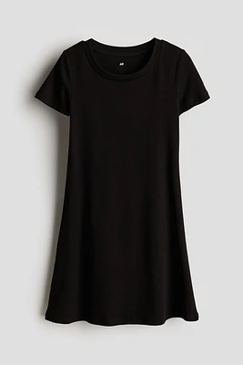 Robe en jersey à manches courtes