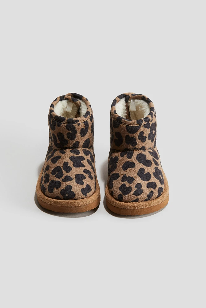 Fluffy-Lined Boots