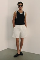Short brodé coupe décontractée