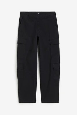 Loose Fit Cargo Pants