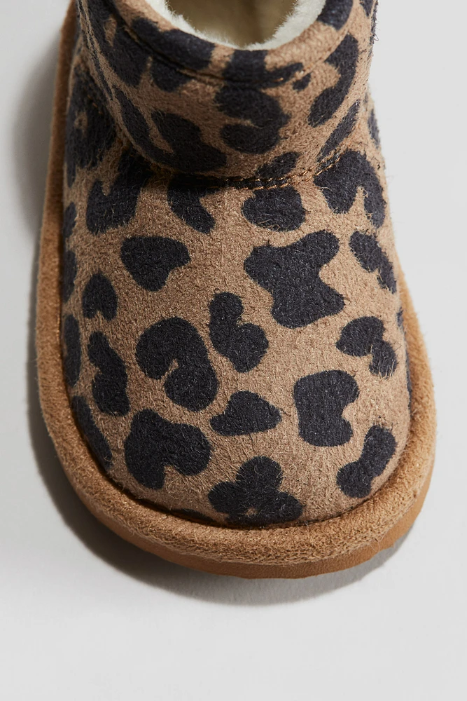 Fluffy-Lined Boots