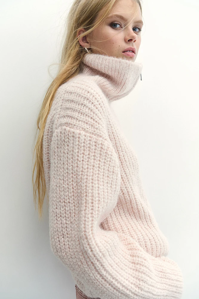 Rib-Knit Cardigan with Zipper