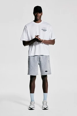 Mid-length sports shorts
