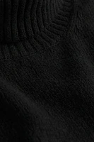 Chandail col roulé Coupe Flottante en laine