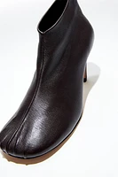 Pleat-Detail Heeled Boots