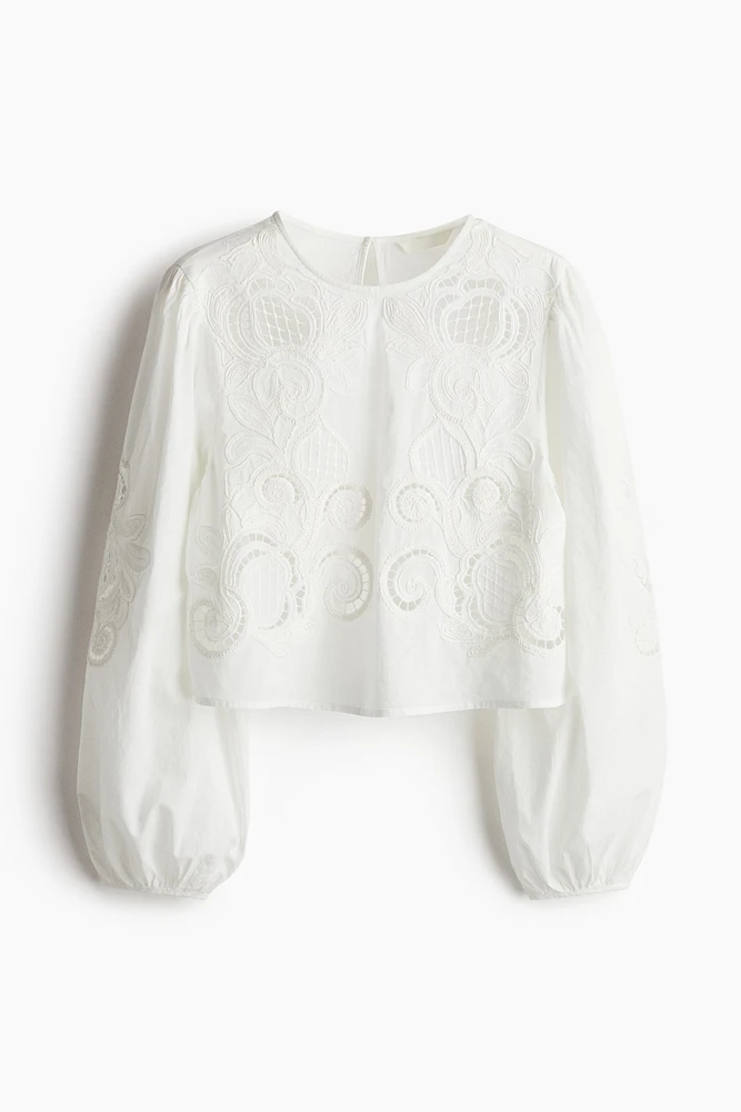 Blouse en coton avec broderie anglaise