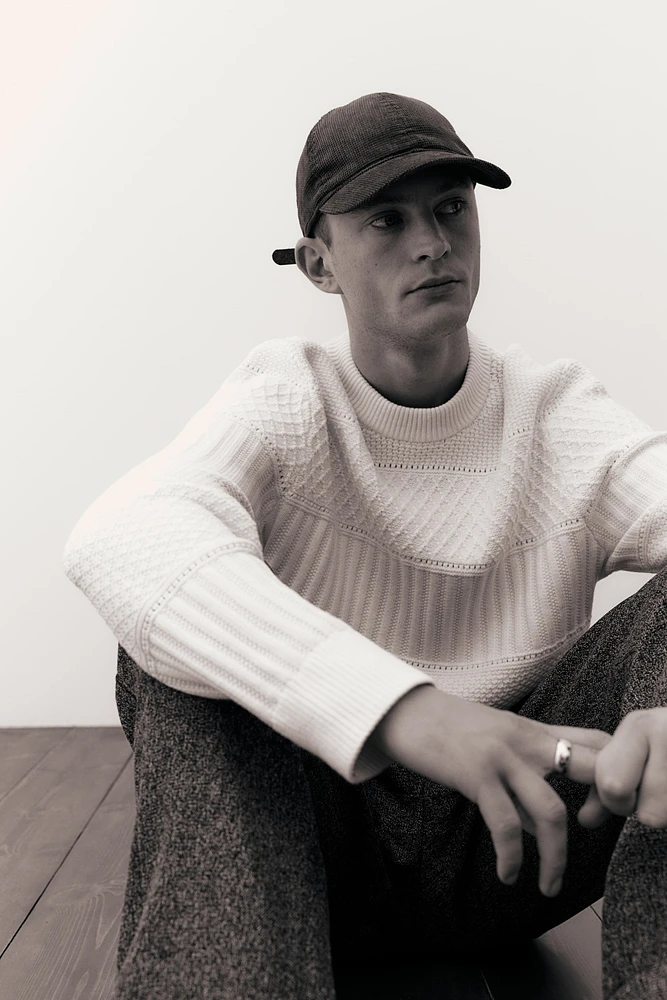 Regular Fit Textured-knit jumper