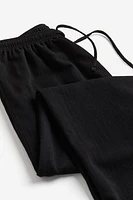 Wide-cut Pull-on Pants