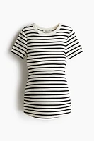 MAMA Ribbed Top
