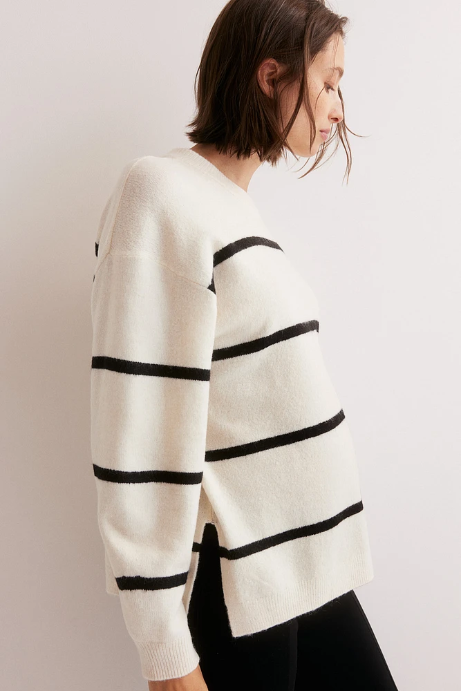 MAMA Slit-Hem Sweater