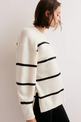 MAMA Slit-Hem Sweater