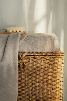 Drap de bain en éponge