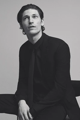 Skinny-Fit Single-Breasted Jacket
