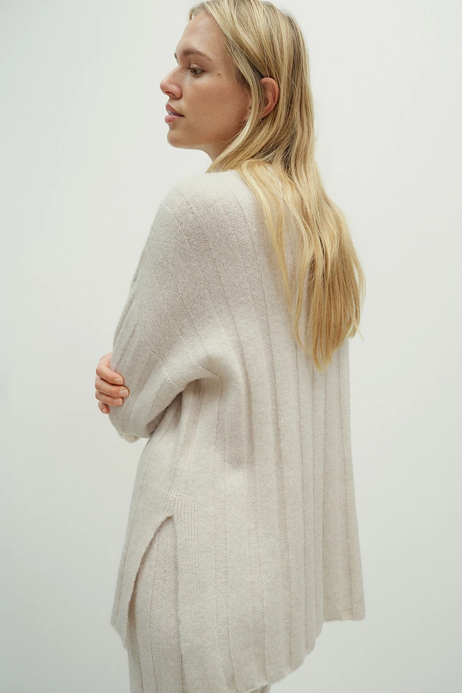 Oversized Rib-knit Sweater
