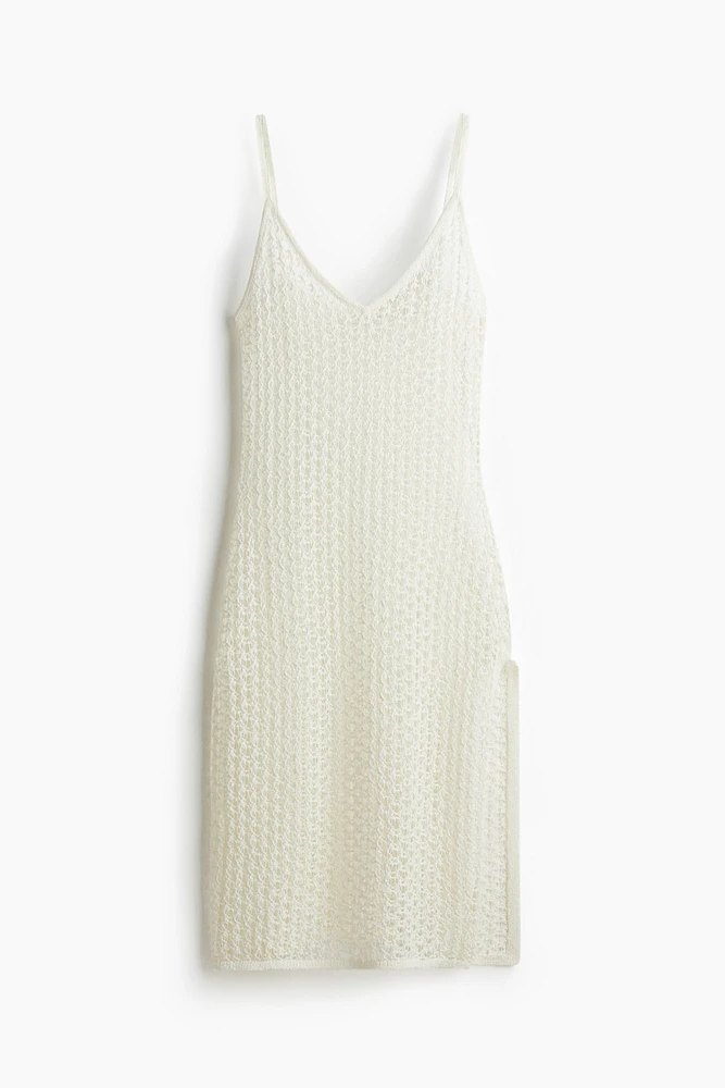 Robe de plage en tricot ajouré