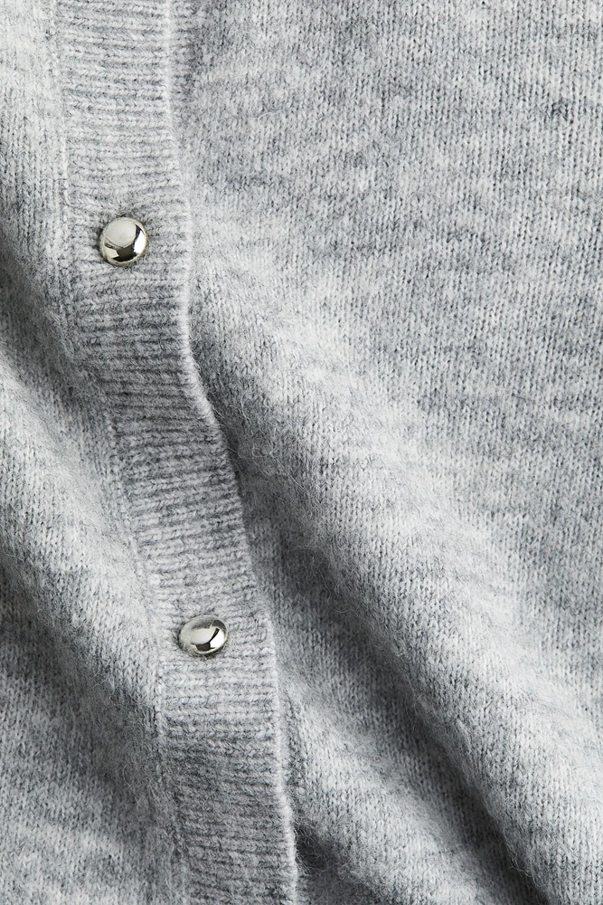 Short-Sleeved Fine-Knit Cardigan