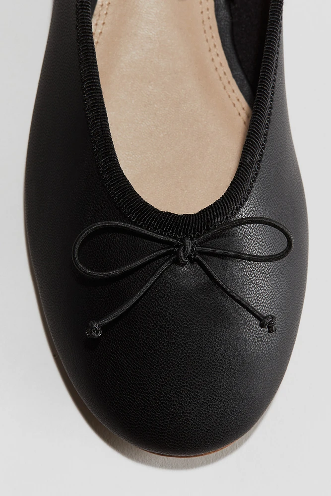 Bow-Detail Ballet Shoes