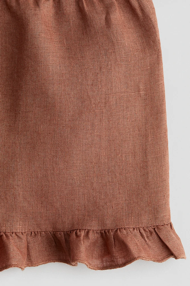 Ruffled Linen Shorts