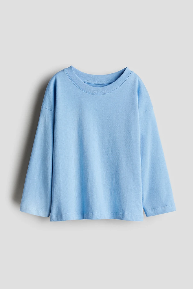 Long-sleeved T-shirt