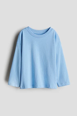 Long-sleeved T-shirt