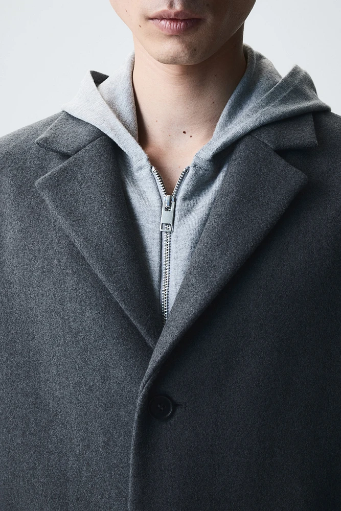 Manteau près du corps en laine mélangée