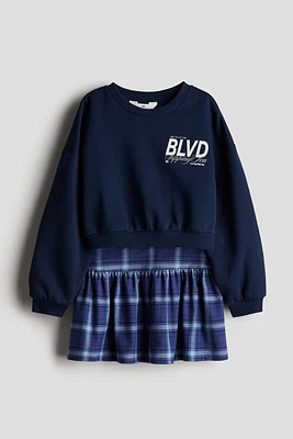 2-piece Sweatshirt and Skirt Set