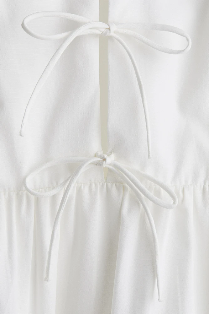 Robe en popeline avec détails noués
