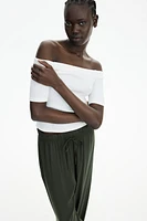 Wide-cut Pull-on Pants