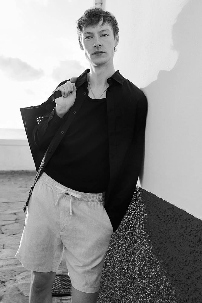 Regular Fit Linen-Blend Shorts